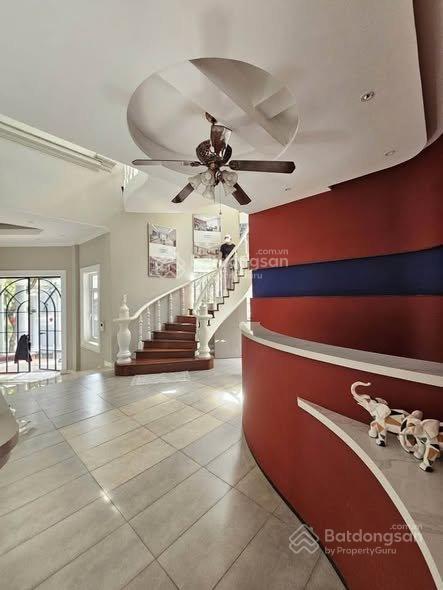Cho thuê villa thảo điền | góc 2 mặt tiền, hồ bơi riêng, sân vườn rộng | 0