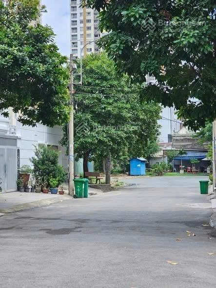 Cho thuê biệt thự thảo điền, nhà trống, 04pn, 70 triệu/tháng