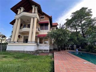 Cho thuê biệt thự compound thảo điền, hồ bơi riêng, 05pn, 130 triệu/tháng