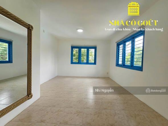 Cho thuê villa quận 2 649m2 6pn nội thất đầy đủ, vị trí thuận tiện,  xem nhà