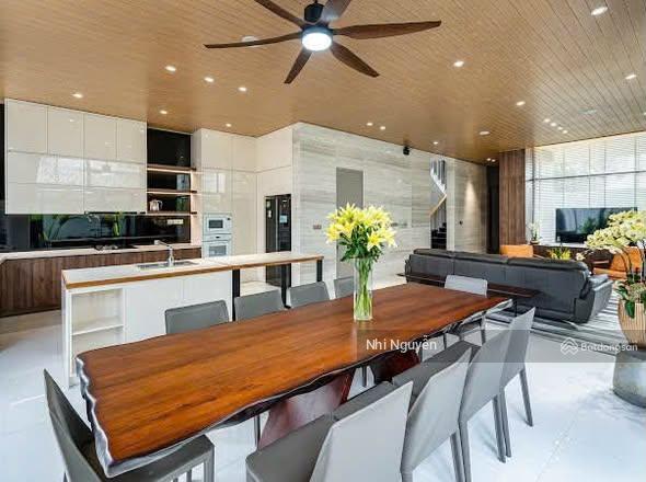 Cho thuê villa quận 2 500m2 4pn nội thất đầy đủ, vị trí thuận tiện,  xem nhà