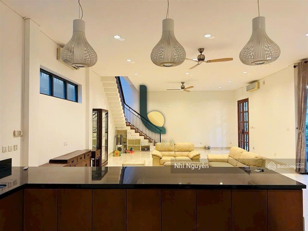 Cho thuê villa thảo điền 600m2 6pn