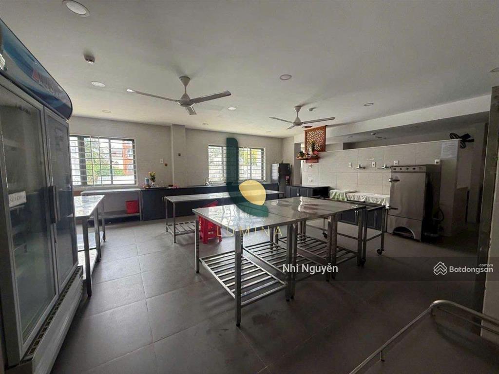 Cho thuê building thảo điền 936m2