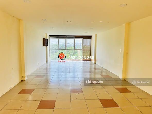 Cho thuê building quận 2 550m2 8pn