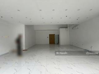 Cho thuê building sarina 232m2 nội thất đầy đủ, vị trí thuận tiện,  xem nhà