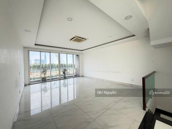 Cho thuê building sala 114m2 nội thất đầy đủ, vị trí thuận tiện,  xem nhà