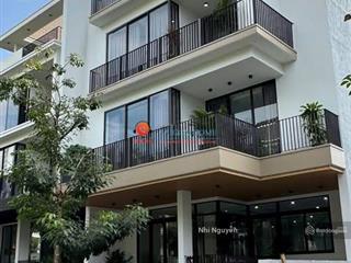 Cho thuê building quận 2 200m2 nội thất đầy đủ, vị trí thuận tiện,  xem nhà