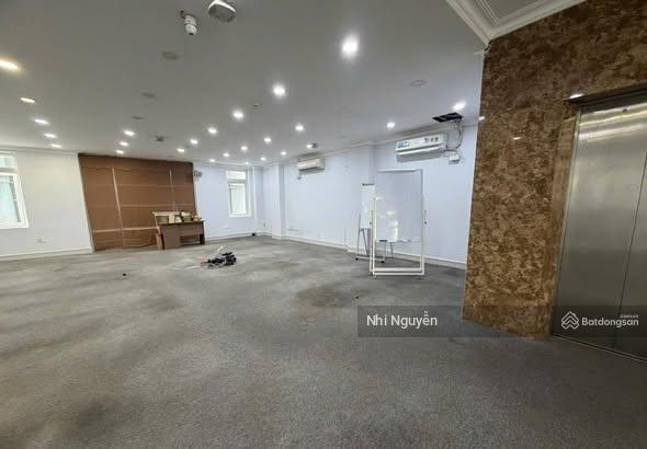 Cho thuê building quận 2 160m2 nội thất đầy đủ, vị trí thuận tiện,  xem nhà