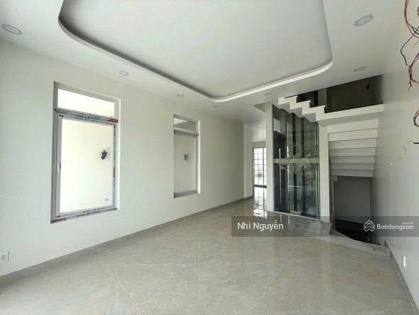 Cho thuê building quận 2 140m2 5pn