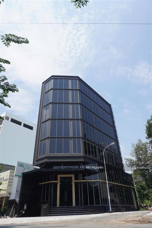 Cho thuê building quận 2 1100m2 nội thất đầy đủ, vị trí thuận tiện,  xem nhà