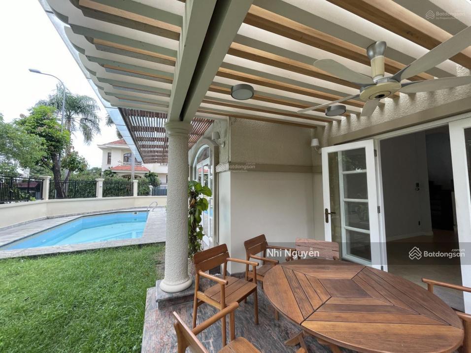 Cho thuê villa quận 2 450m2 5pn nội thất đầy đủ, vị trí thuận tiện,  xem nhà