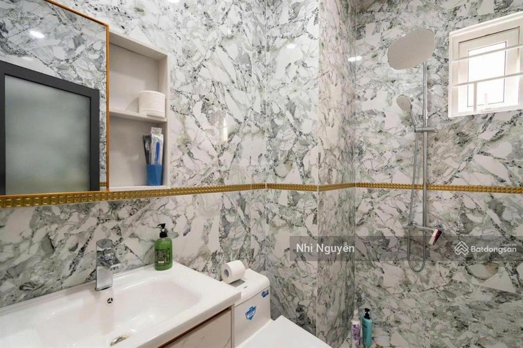 Cho thuê villa quận 2 200m2 7pn nội thất đầy đủ, vị trí thuận tiện,  xem nhà
