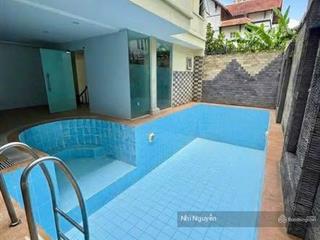 Cho thuê villa quận 2 500m2 6pn nội thất đầy đủ, vị trí thuận tiện,  xem nhà