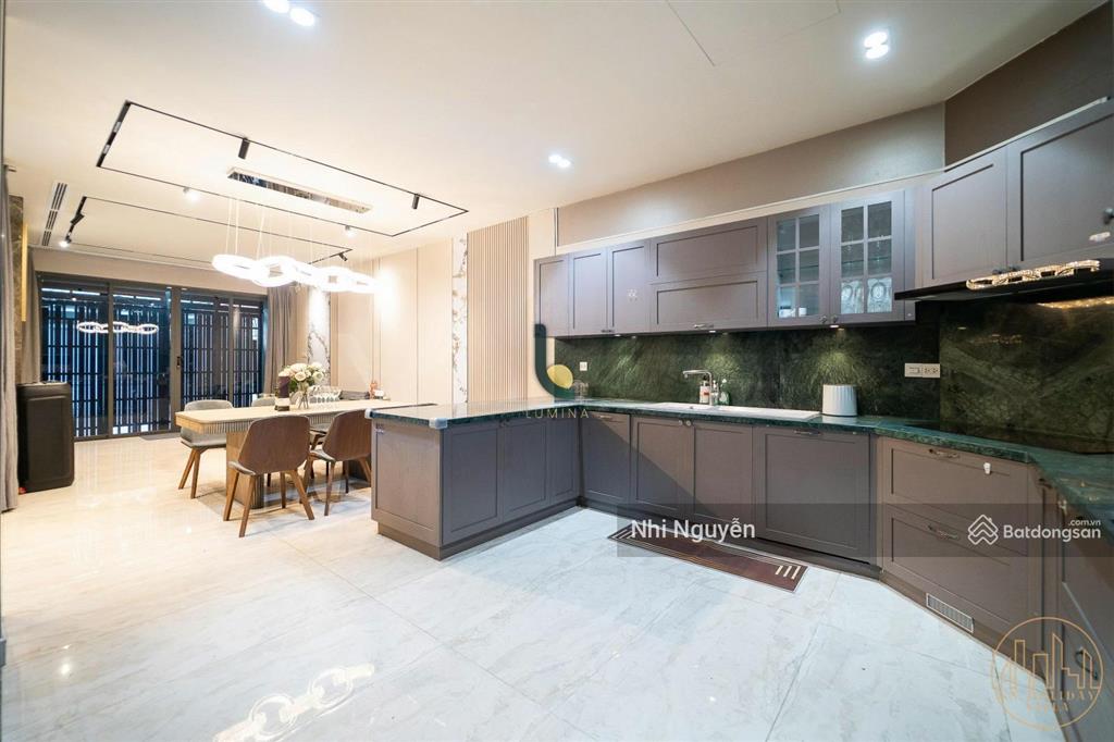 Cho thuê villa thảo điền 350m2 4pn