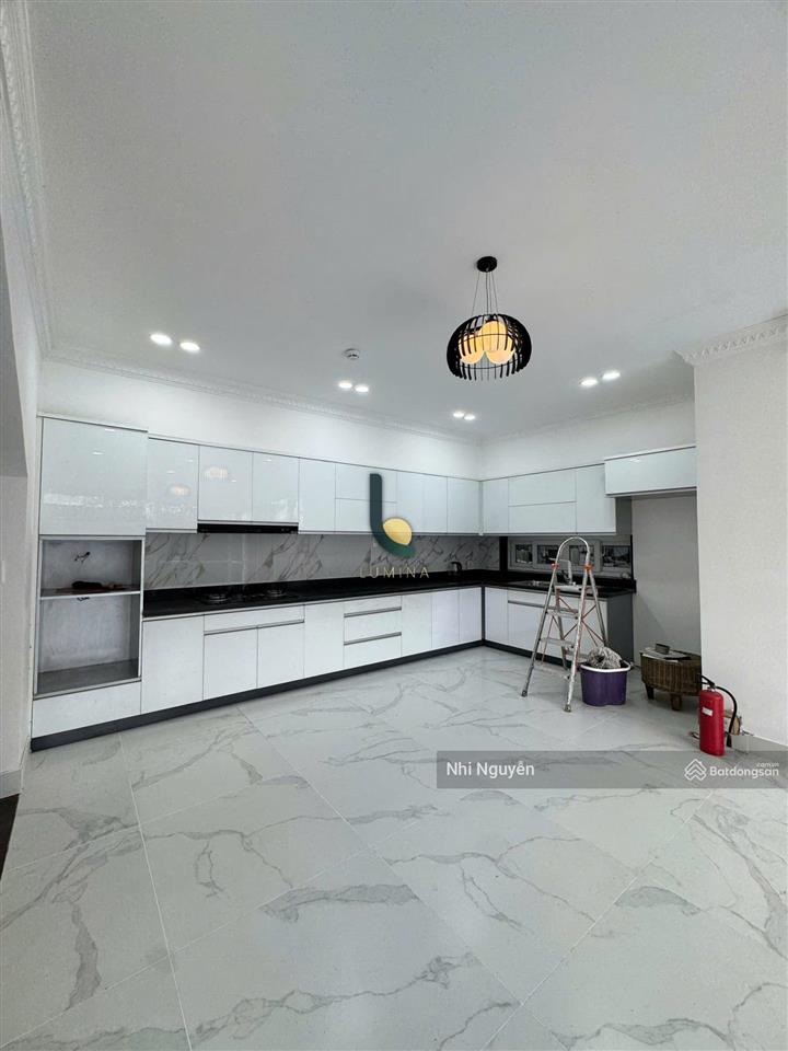 Cho thuê villa an phú 200m2 5pn nội thất đầy đủ, vị trí thuận tiện,  xem nhà