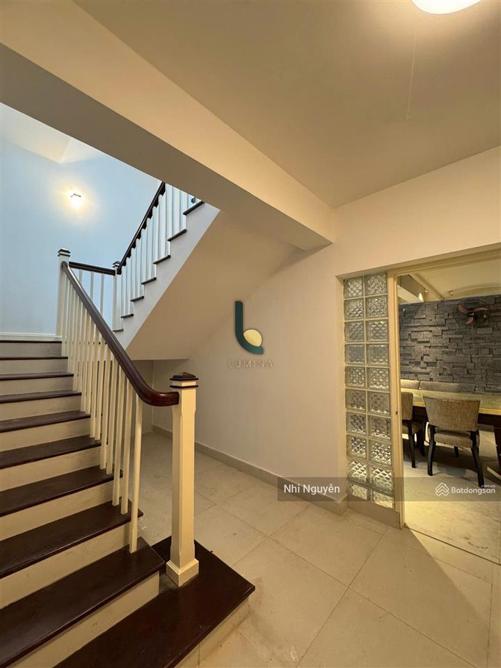 Cho thuê villa an phú 200m2 5pn nội thất đầy đủ, vị trí thuận tiện,  xem nhà