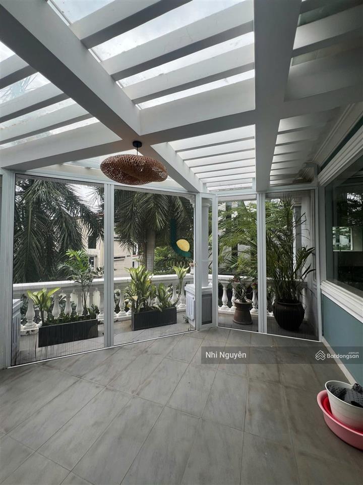 Cho thuê villa thảo điền 420m2 nội thất đầy đủ, vị trí thuận tiện,  xem nhà