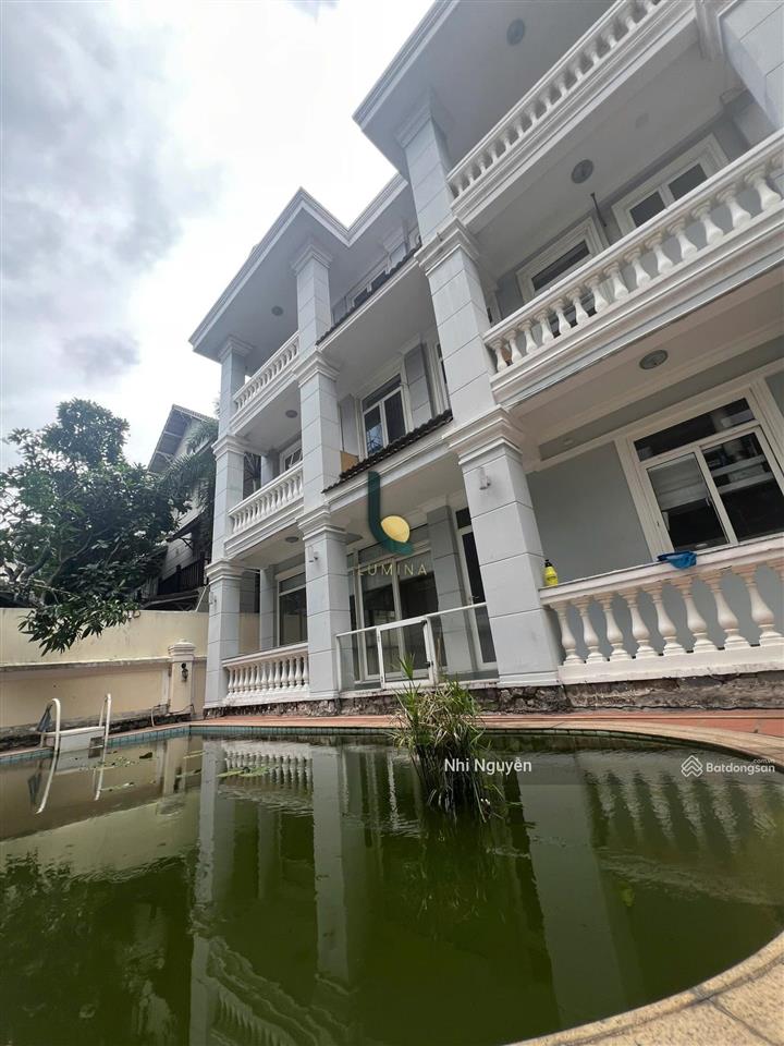 Cho thuê villa thảo điền 420m2 nội thất đầy đủ, vị trí thuận tiện,  xem nhà
