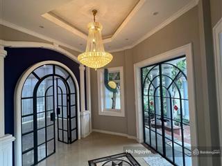 Cho thuê villa thảo điền 420m2 nội thất đầy đủ, vị trí thuận tiện,  xem nhà