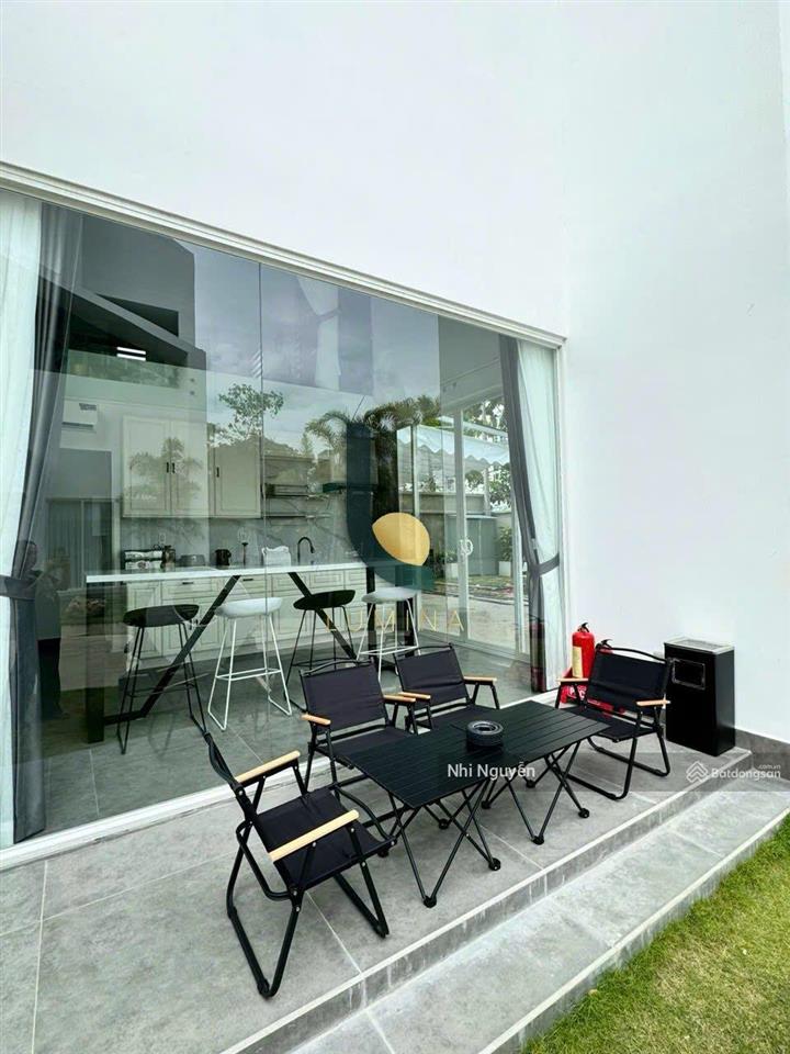 Cho thuê villa thảo điền 500m2 nội thất đầy đủ, vị trí thuận tiện,  xem nhà