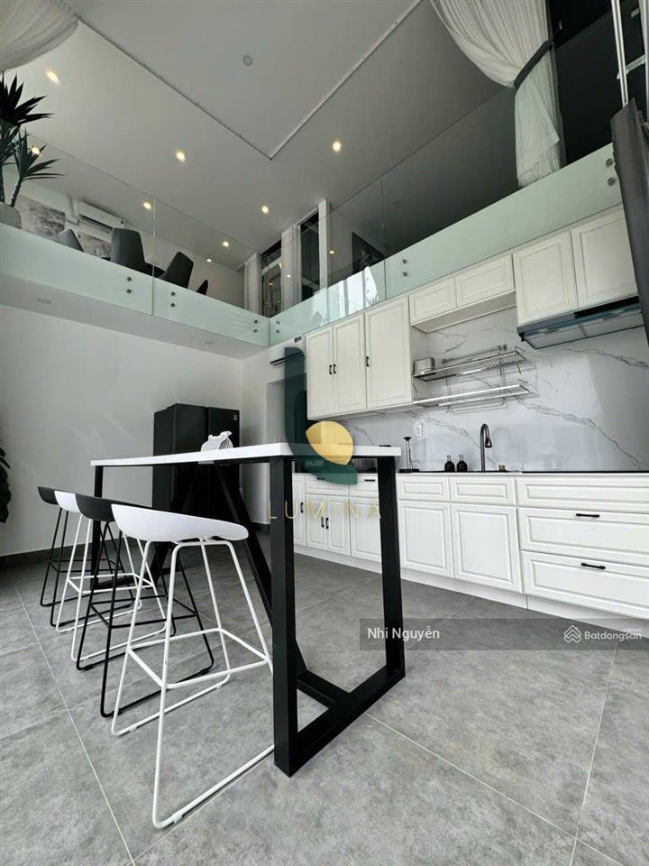 Cho thuê villa thảo điền 500m2 nội thất đầy đủ, vị trí thuận tiện,  xem nhà