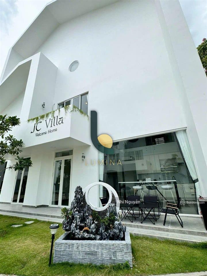 Cho thuê villa thảo điền 500m2 nội thất đầy đủ, vị trí thuận tiện,  xem nhà