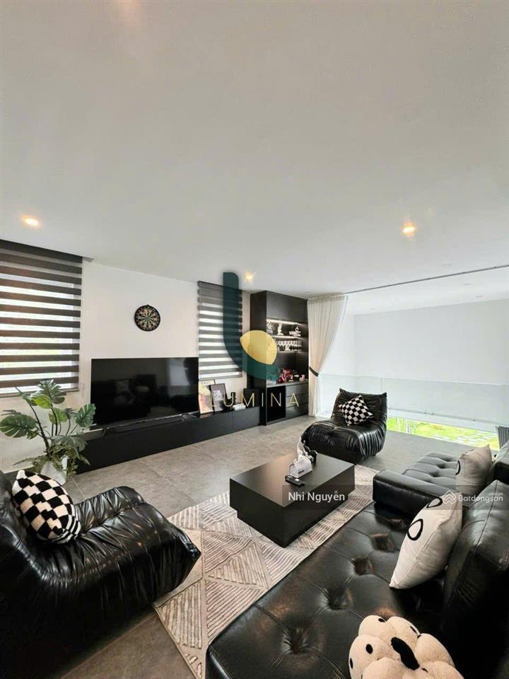 Cho thuê villa thảo điền 500m2 nội thất đầy đủ, vị trí thuận tiện,  xem nhà