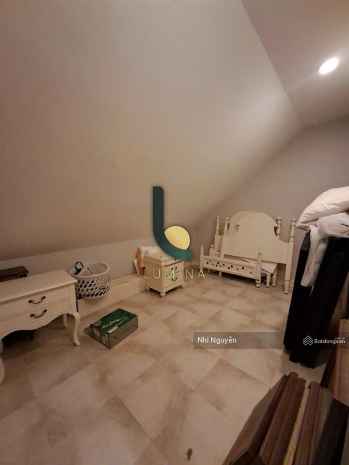 Cho thuê villa thảo điền 390m2 5pn