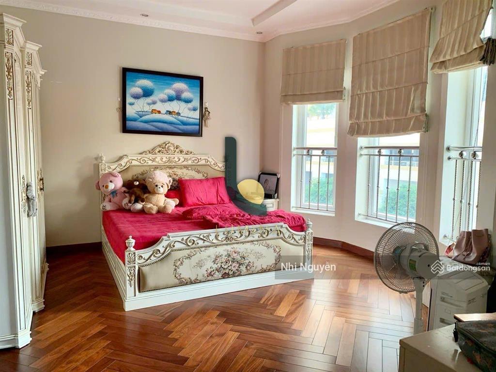 Cho thuê villa thảo điền 320m2 6pn