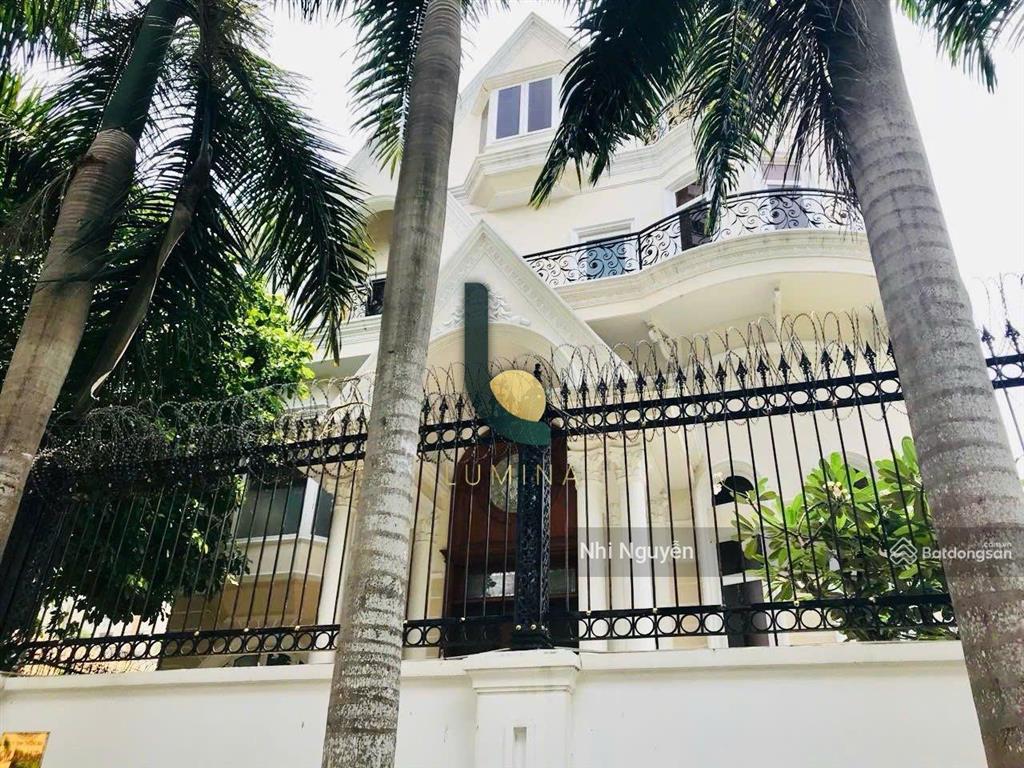 Cho thuê villa thảo điền 320m2 6pn