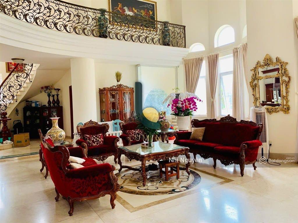 Cho thuê villa thảo điền 320m2 6pn