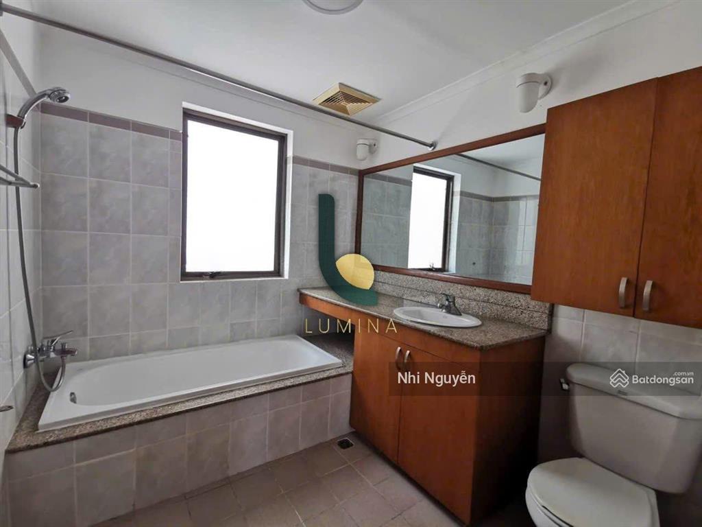 Cho thuê villa thảo điền 400m2 4pn