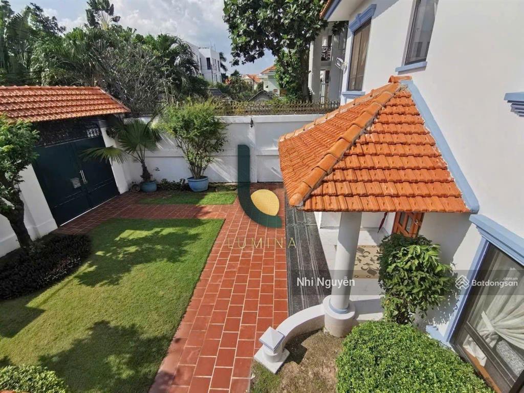 Cho thuê villa thảo điền 400m2 4pn