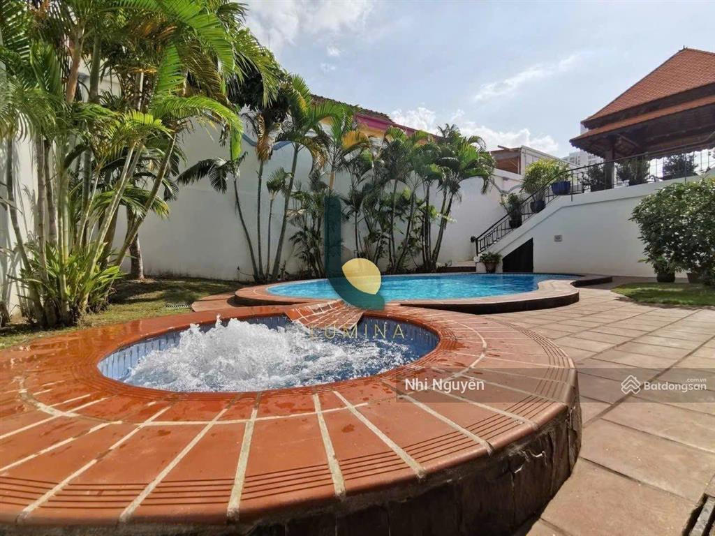 Cho thuê villa thảo điền 400m2 4pn