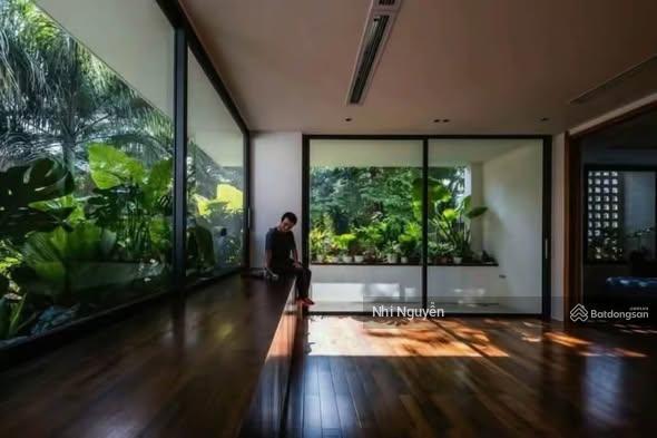 Cho thuê villa quận 2 500m2 6pn nội thất đầy đủ, vị trí thuận tiện,  xem nhà