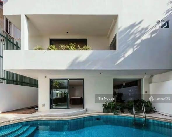Cho thuê villa quận 2 500m2 6pn nội thất đầy đủ, vị trí thuận tiện,  xem nhà