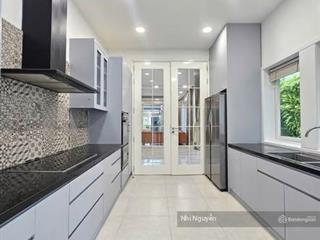 Cho thuê villa quận 2 200m2 5pn nội thất đầy đủ, vị trí thuận tiện,  xem nhà