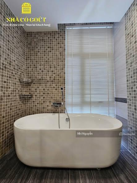 Cho thuê villa quận 2 200m2 5pn nội thất đầy đủ, vị trí thuận tiện,  xem nhà