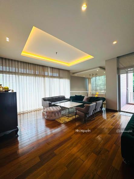 Cho thuê villa quận 2 329,5m2 4pn