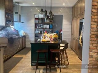 Cho thuê villa quận 2 329,5m2 4pn