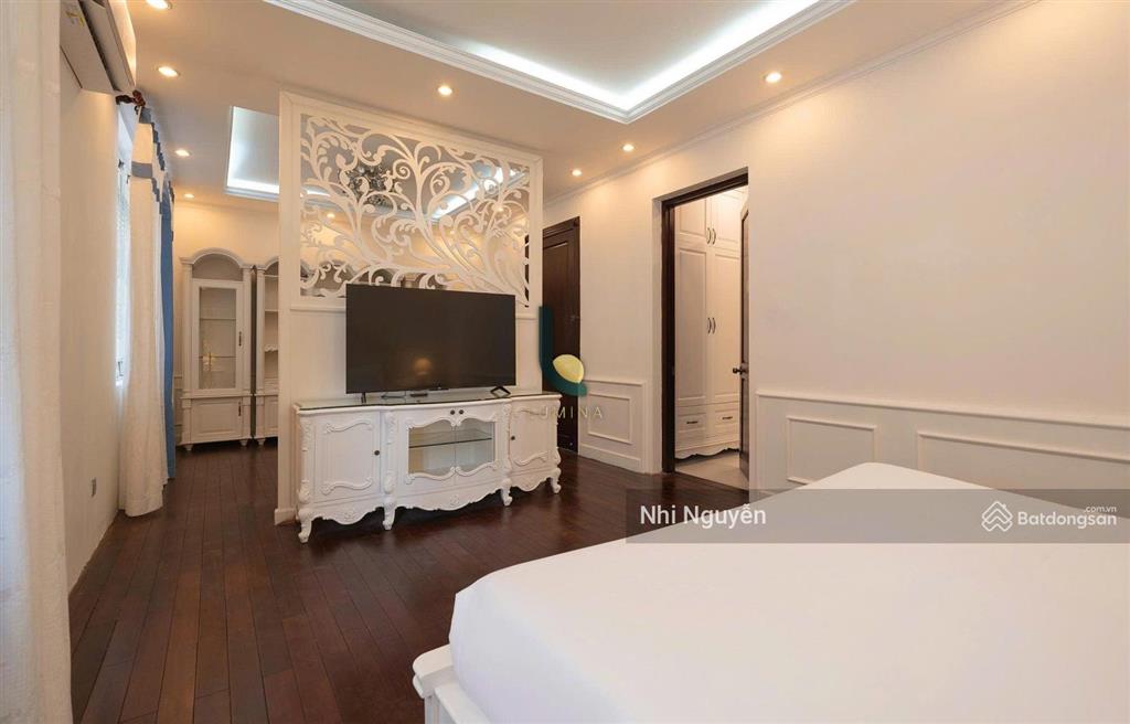 Cho thuê villa thảo điền 800m2 7pn