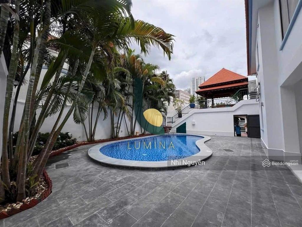 Cho thuê villa quận 2 533m2 4pn nội thất đầy đủ, vị trí thuận tiện,  xem nhà