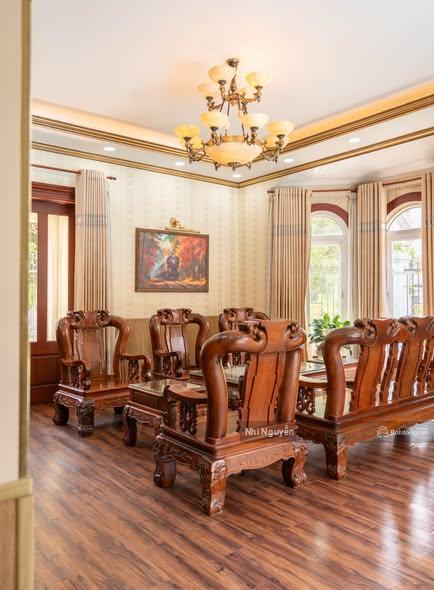 Cho thuê villa quận 2 600m2 9pn nội thất đầy đủ, vị trí thuận tiện,  xem nhà
