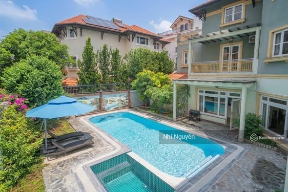 Cho thuê villa quận 2 600m2 9pn nội thất đầy đủ, vị trí thuận tiện,  xem nhà