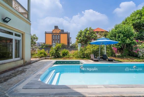 Cho thuê villa quận 2 600m2 9pn nội thất đầy đủ, vị trí thuận tiện,  xem nhà