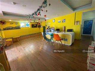 Cho thuê villa quận 2 416m2 4pn nội thất đầy đủ, vị trí thuận tiện,  xem nhà