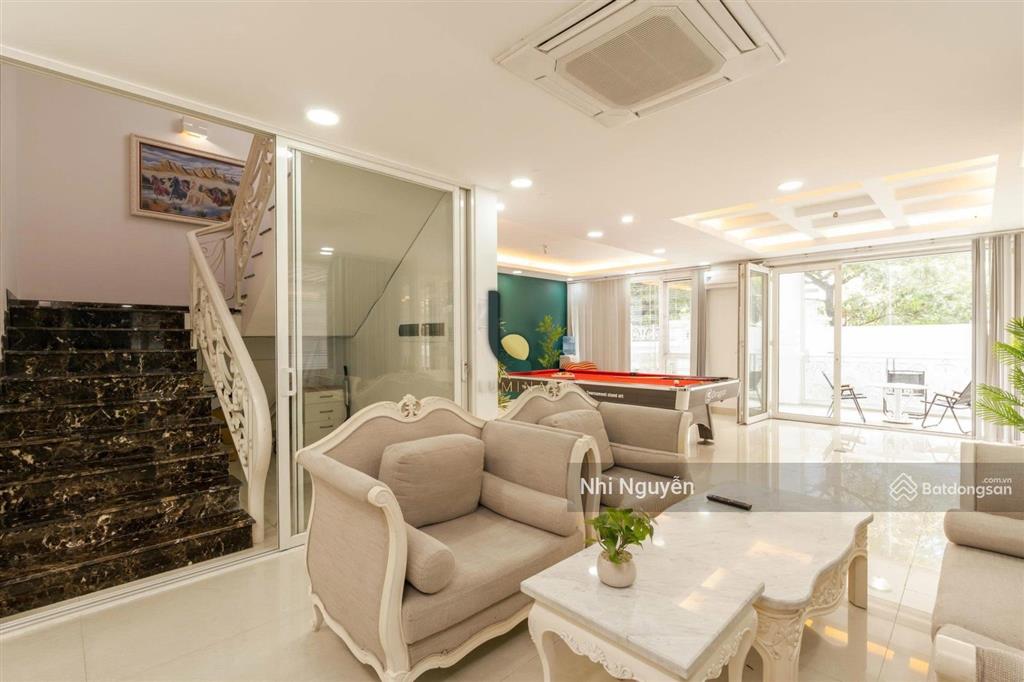 Cho thuê villa quận 2 500m2 6pn nội thất đầy đủ, vị trí thuận tiện,  xem nhà