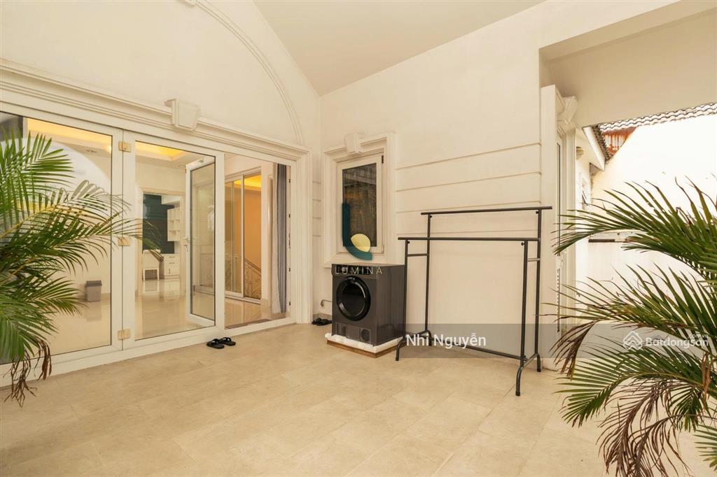 Cho thuê villa quận 2 500m2 6pn nội thất đầy đủ, vị trí thuận tiện,  xem nhà