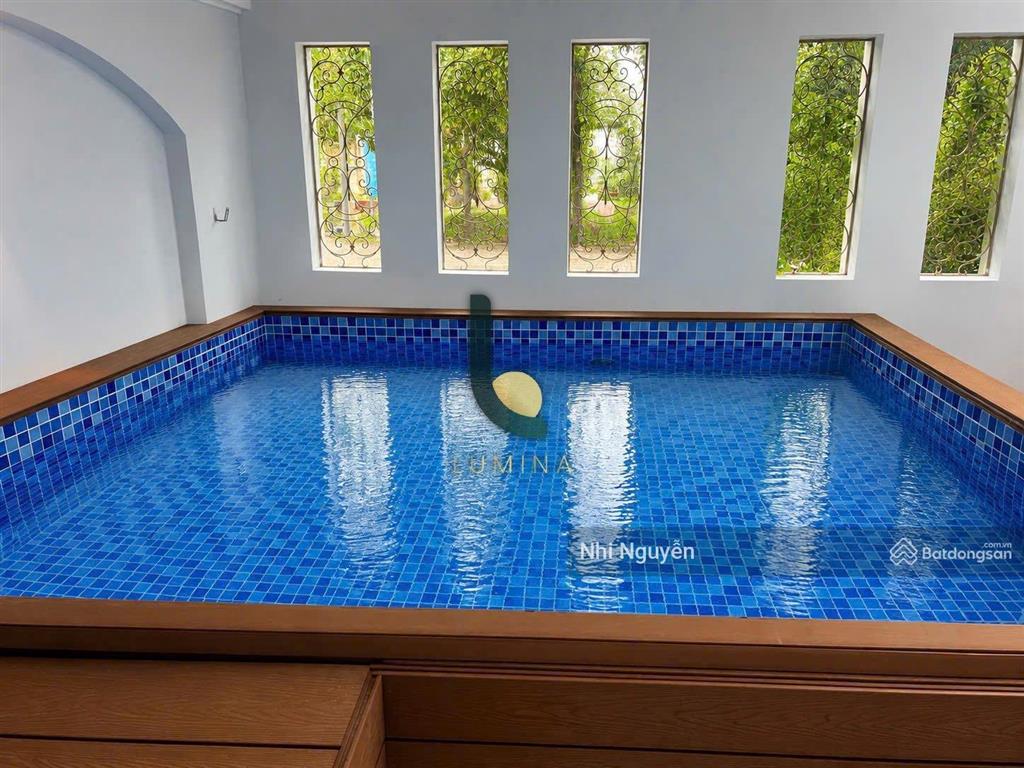 Cho thuê villa quận 2 200m2 7pn nội thất đầy đủ, vị trí thuận tiện,  xem nhà