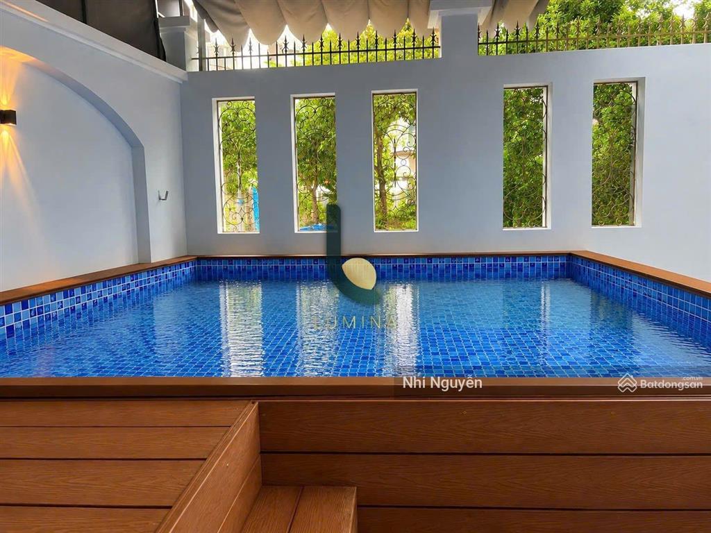 Cho thuê villa quận 2 200m2 7pn nội thất đầy đủ, vị trí thuận tiện,  xem nhà
